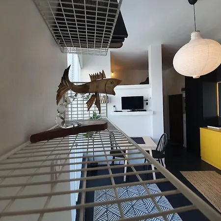 Beauty On The Rooftop With Ac And Rooftop Terrace Apartment *