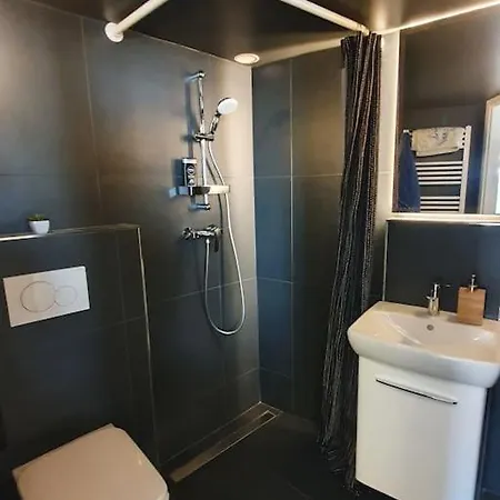 Beauty On The Rooftop With Ac And Rooftop Terrace Апартаменты